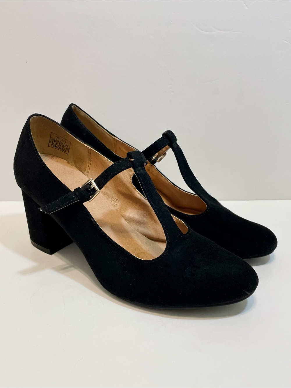 Dream Pairs Black T-Strap Mary Jane Block Heel Pumps - Size 8.5